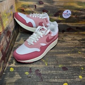 Size 6W - Women’s Nike Air Max‎ 1 Red Stardust Coral Pink DZ2628-103 New
